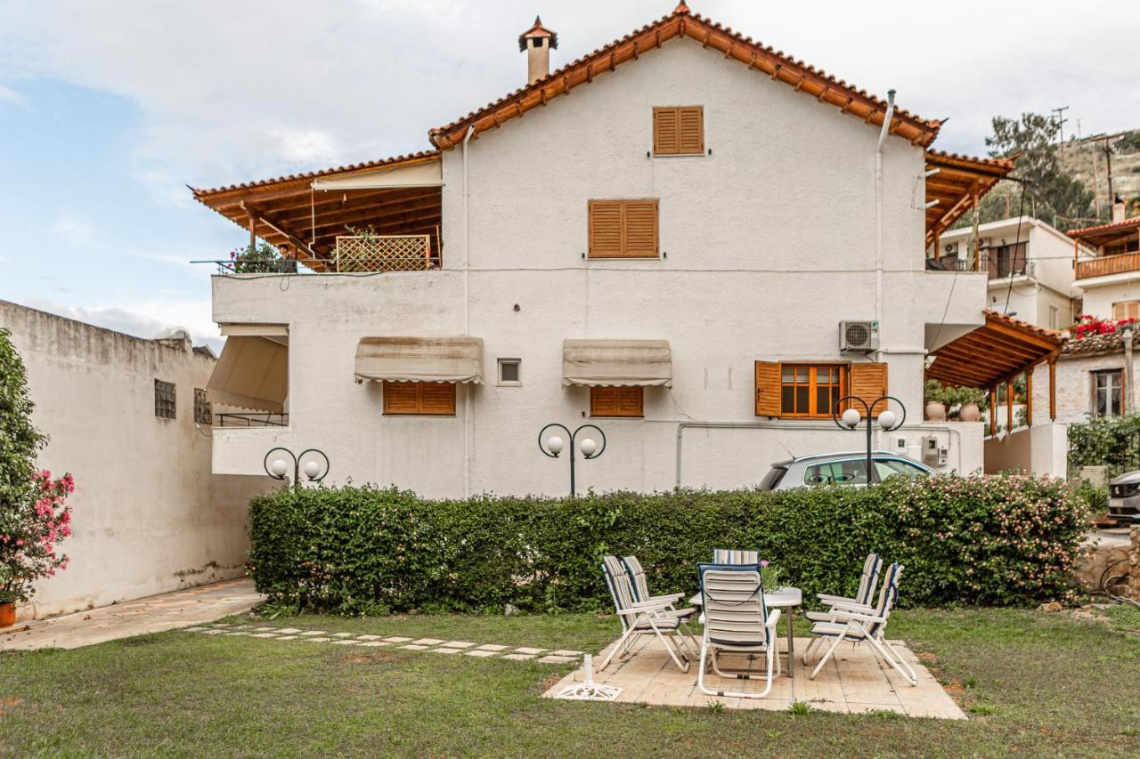 Aroma Accommodations Kiveri Exterior photo